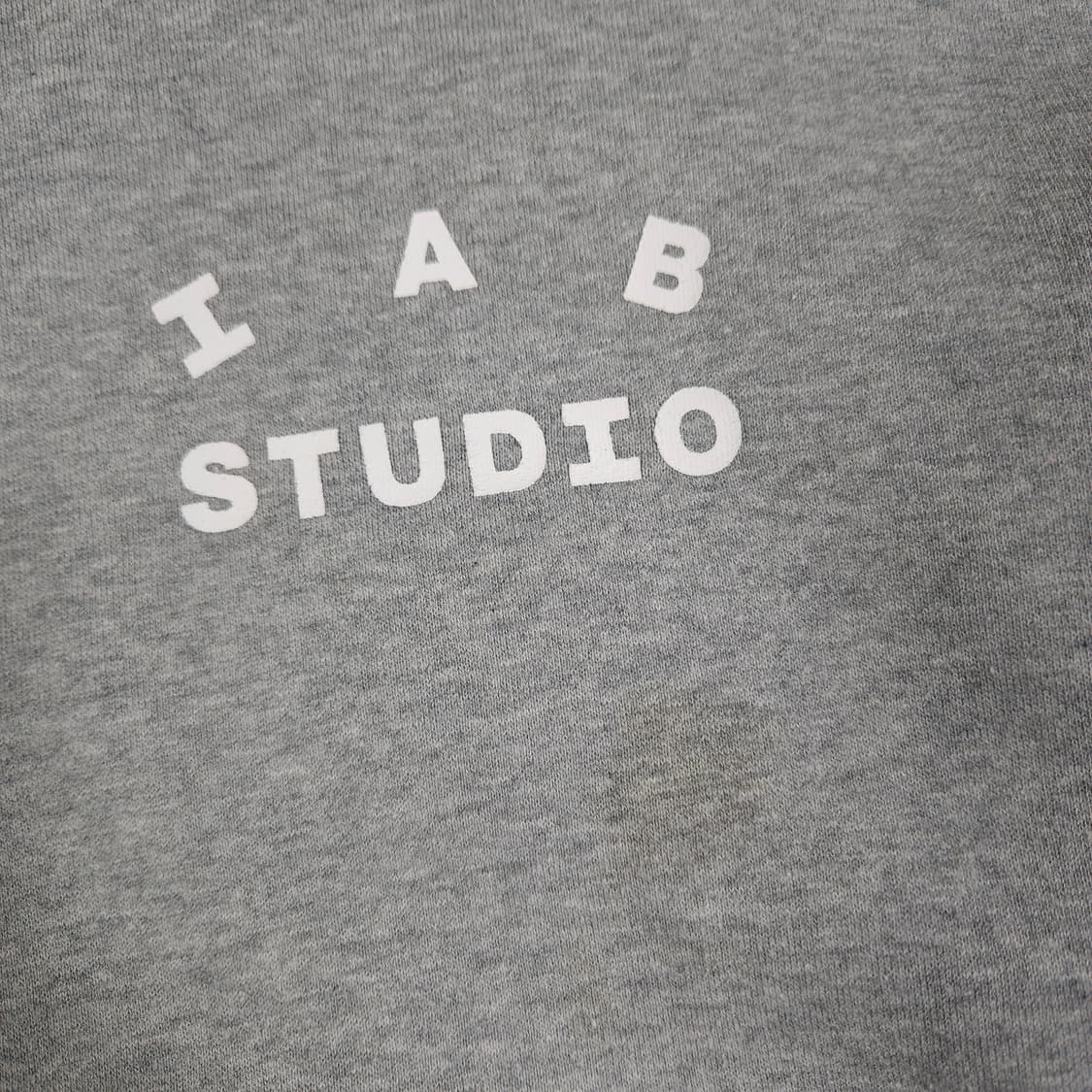 아이앱스튜디오 그레이 후드티  상품이미지3