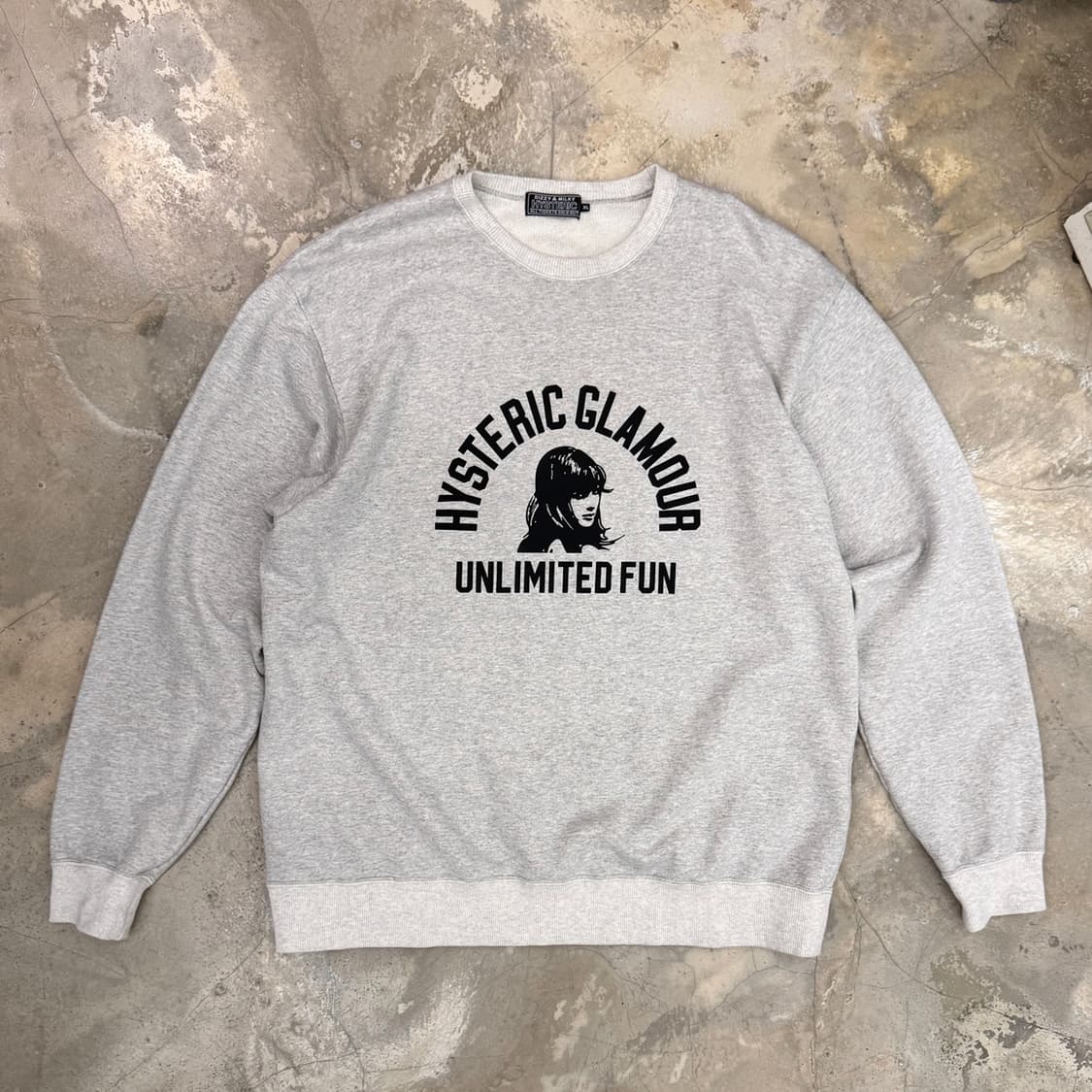 히스테릭글래머 프린티드 스웻셔츠 맨투맨 오트밀 상품이미지1
