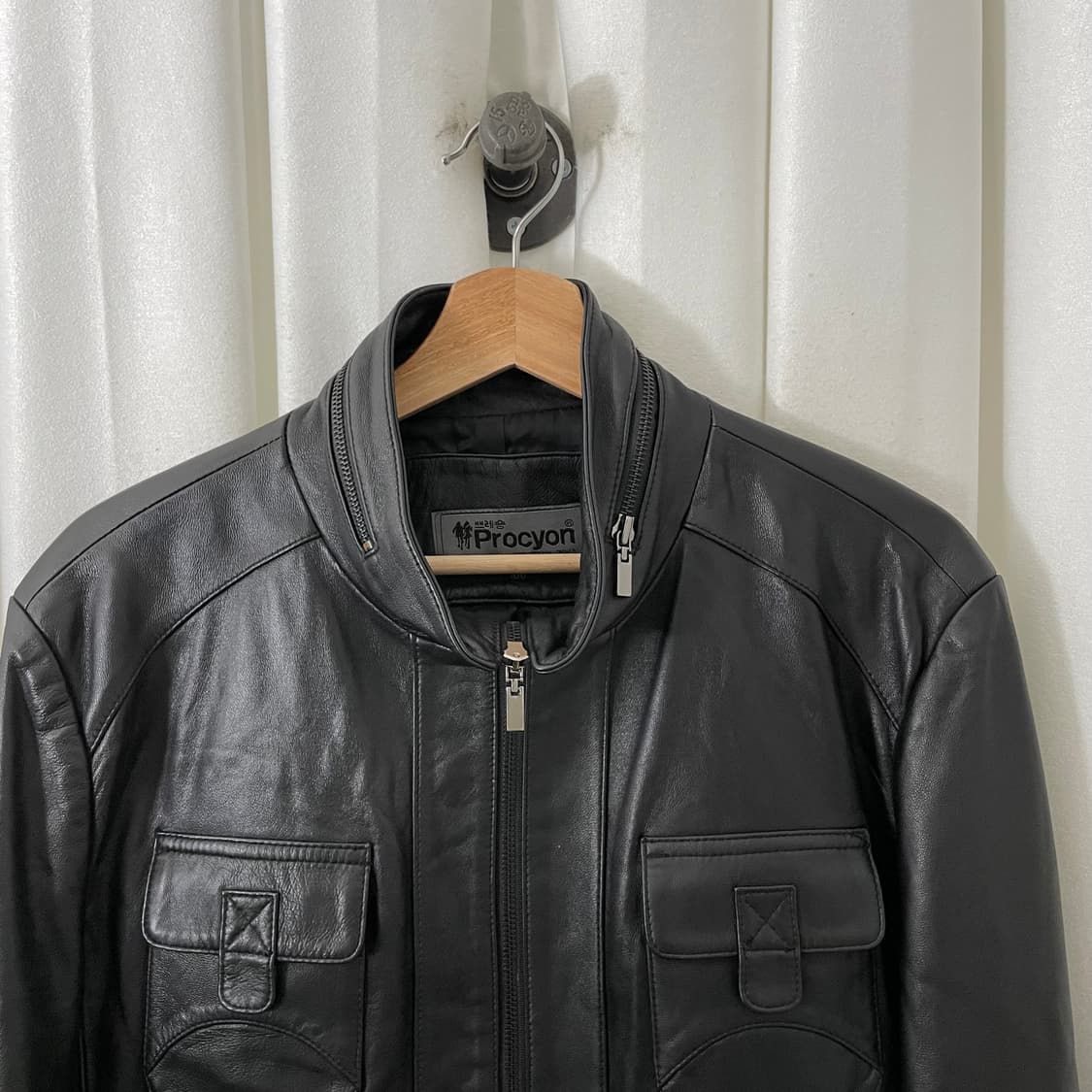 쁘레숑 블랙 레더 자켓 상품이미지3