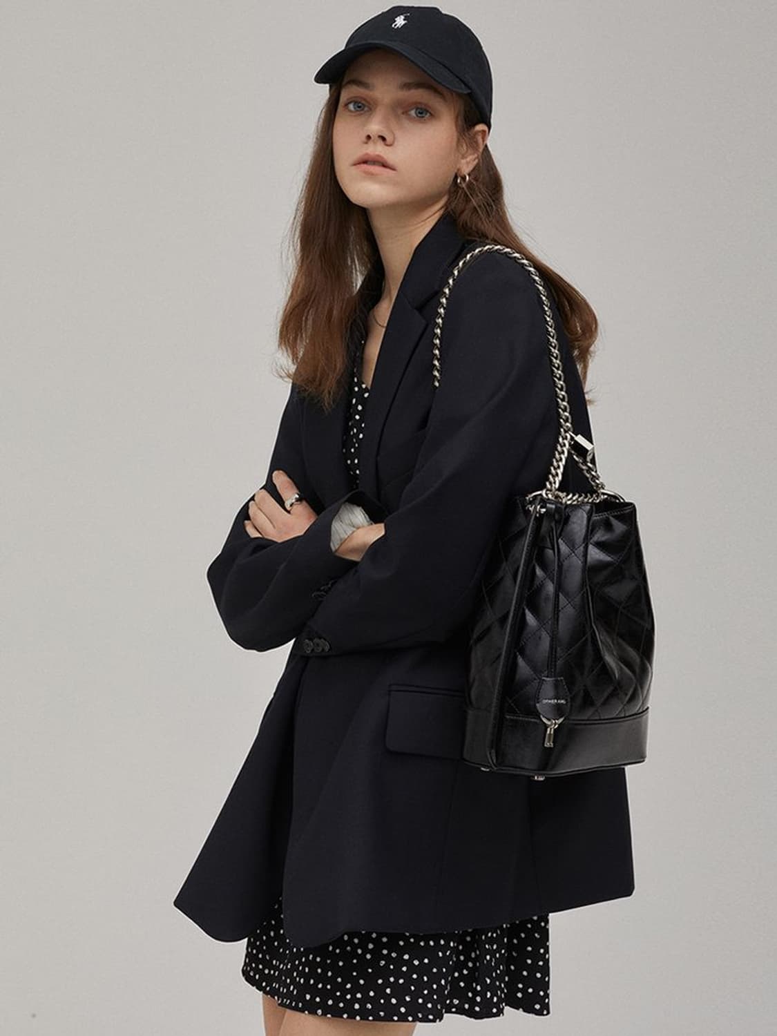 아더앤드 퀼팅카마-천연소가죽-블랙 상품이미지9