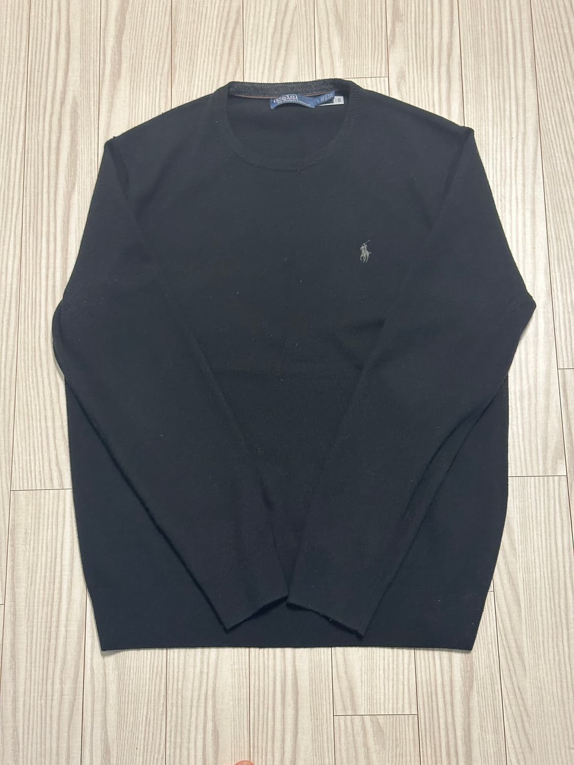 25FW 폴로 니트 블랙(회색로고) L사이즈 상품이미지1