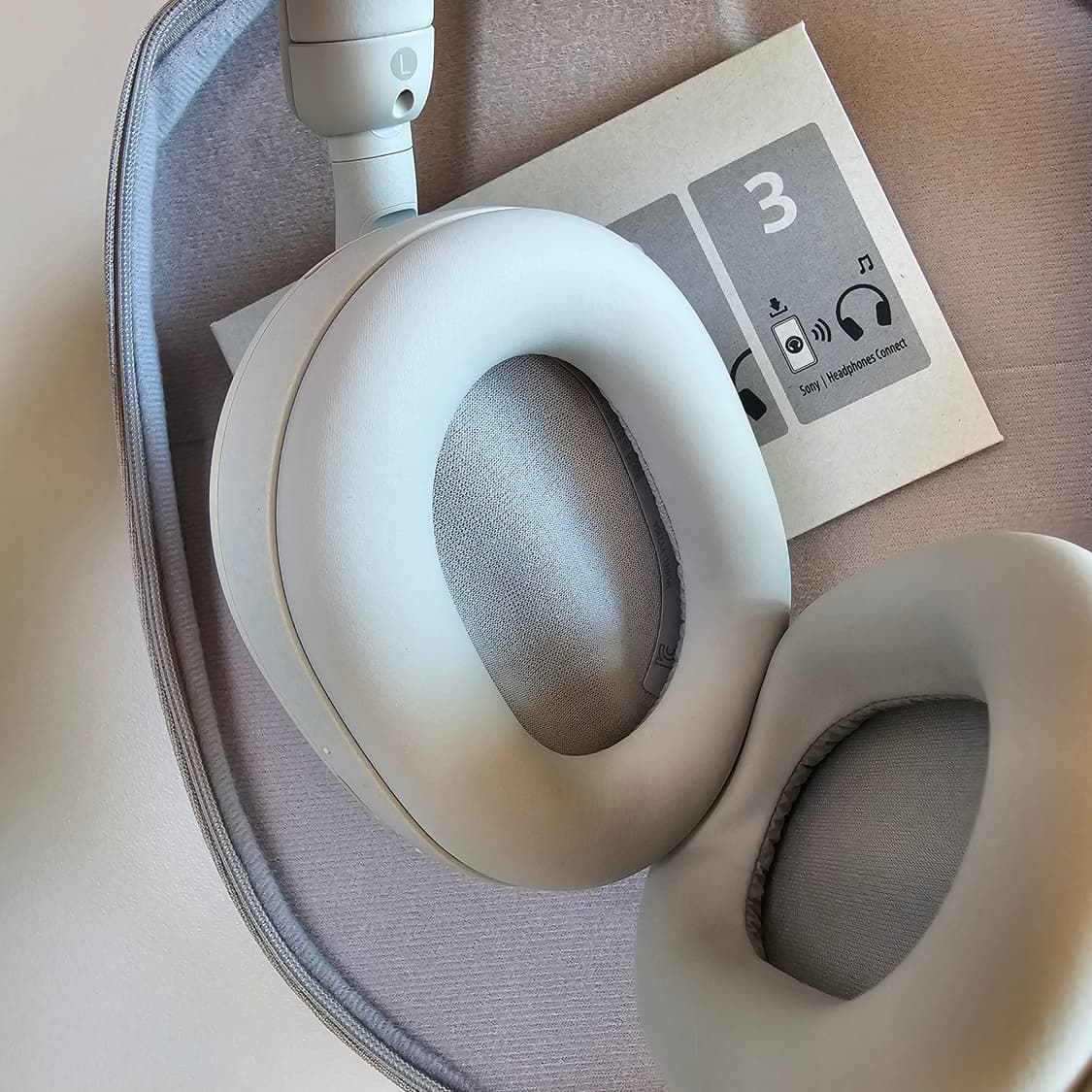 소니 헤드셋 WH-1000XM5(플래티넘 실버) 스터디 헤드폰 상품이미지7