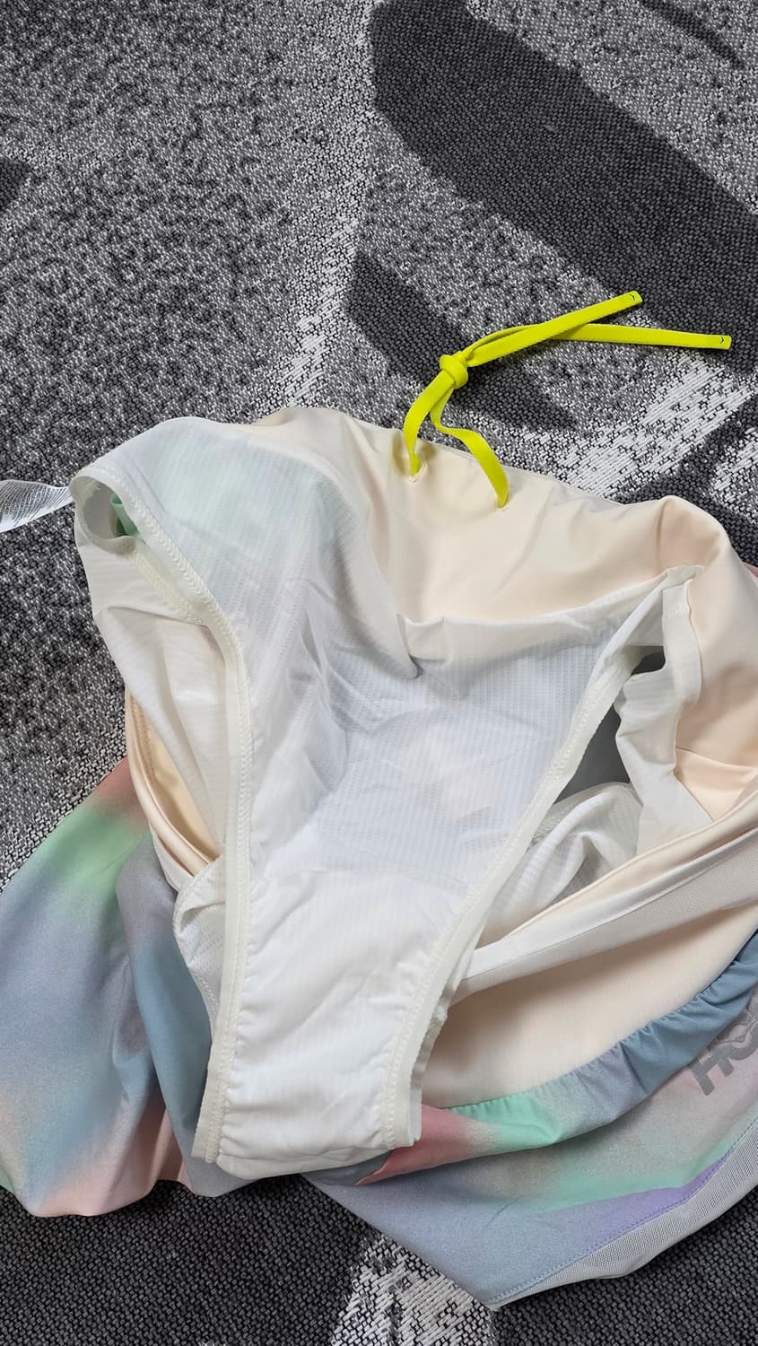 미착용 새제품) 호카 HOKA 글라이드 4인치 런닝 쇼츠 상품이미지8