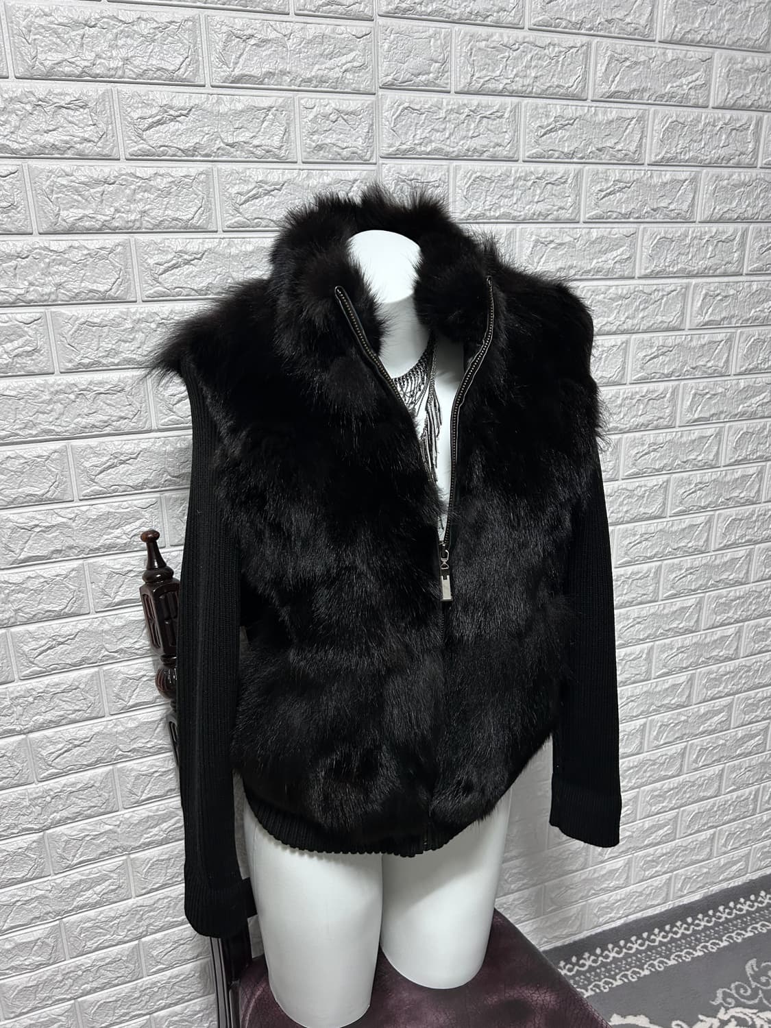 코요테 퍼 니트 슬리브 상품이미지1