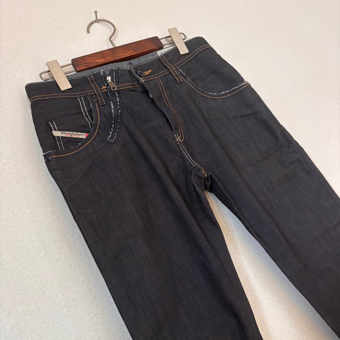 디젤 26 청바지 TAFFI 슬림 테이퍼드 신세계 정품 수입 상품이미지8