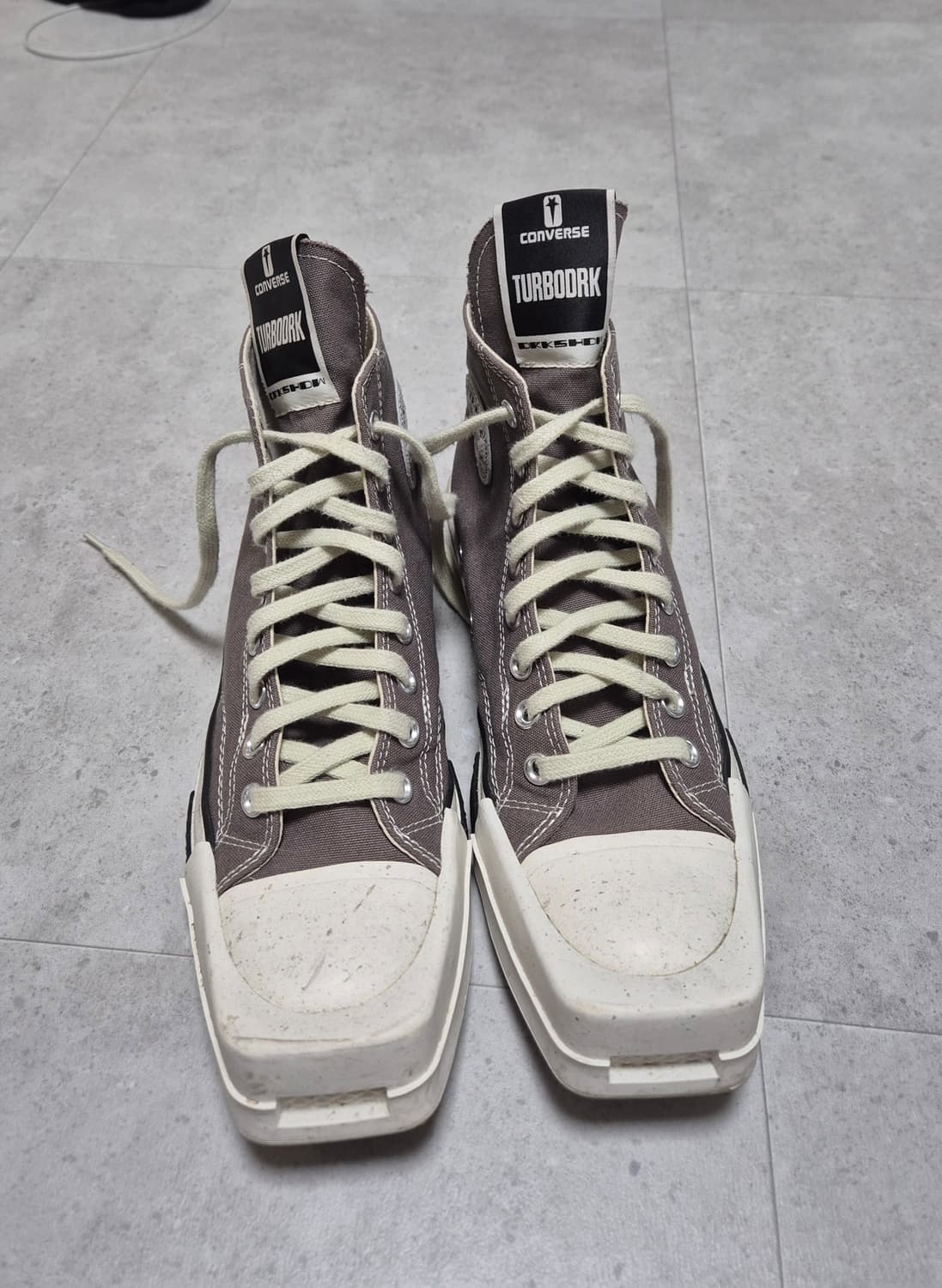 컨버스 x 다크쉐도우 터보다크 척 70 하이 그레이 상품이미지1