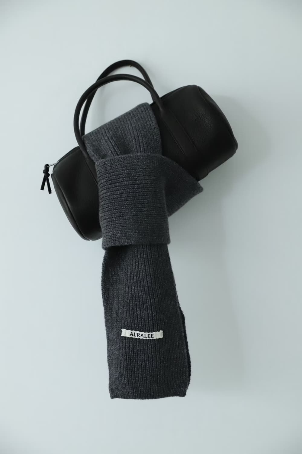 오라리 / 25aw 캐시미어 머플러 차콜 / OS 상품이미지4