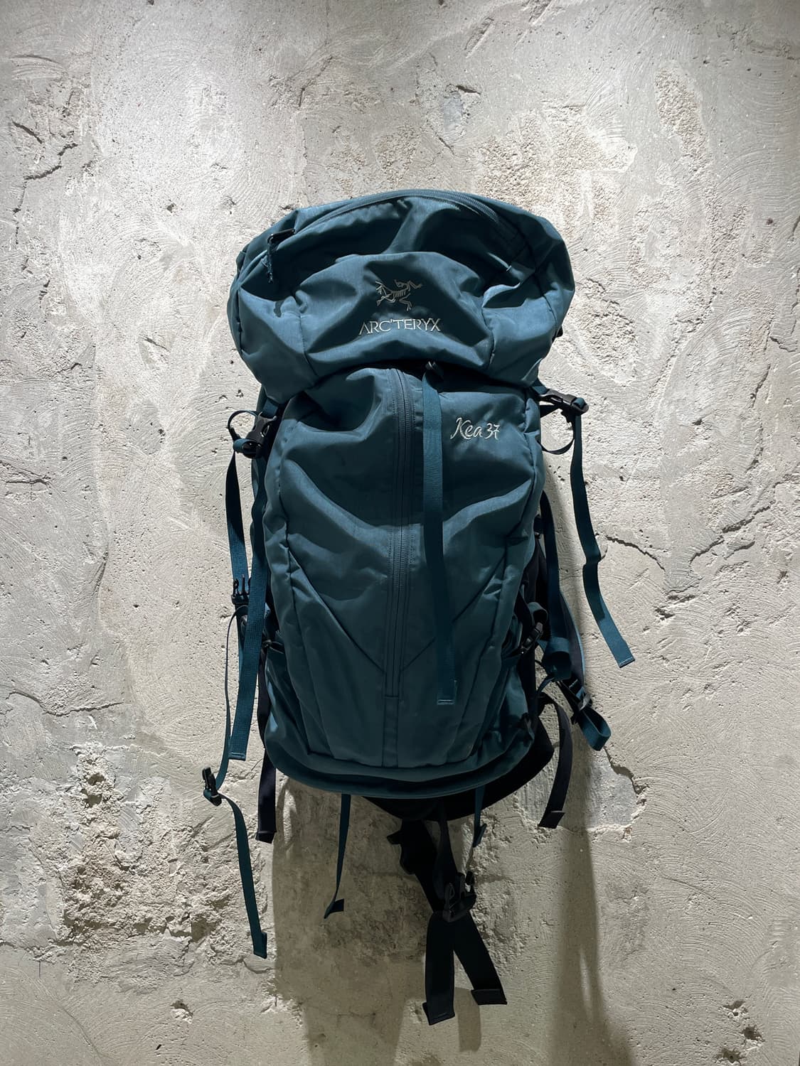 아크테릭스 터쿼즈 kea 37 하이킹 백팩  상품이미지1