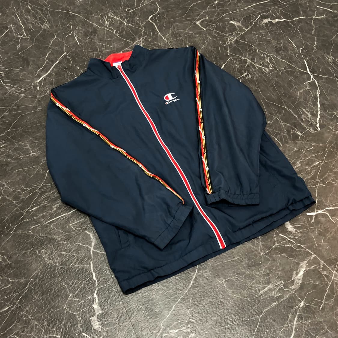 M 챔피온 백로고 사이드라인 바람막이 상품이미지4