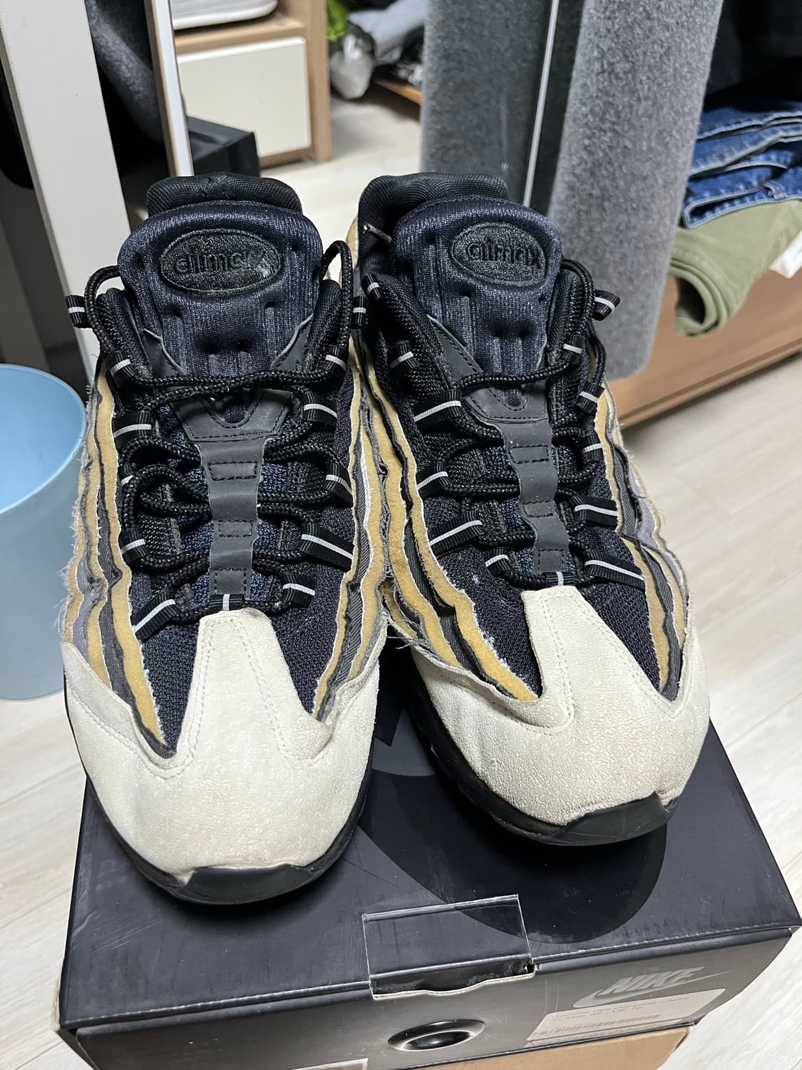 꼼데 나이키 에어맥스 95 차콜 290 상품이미지2