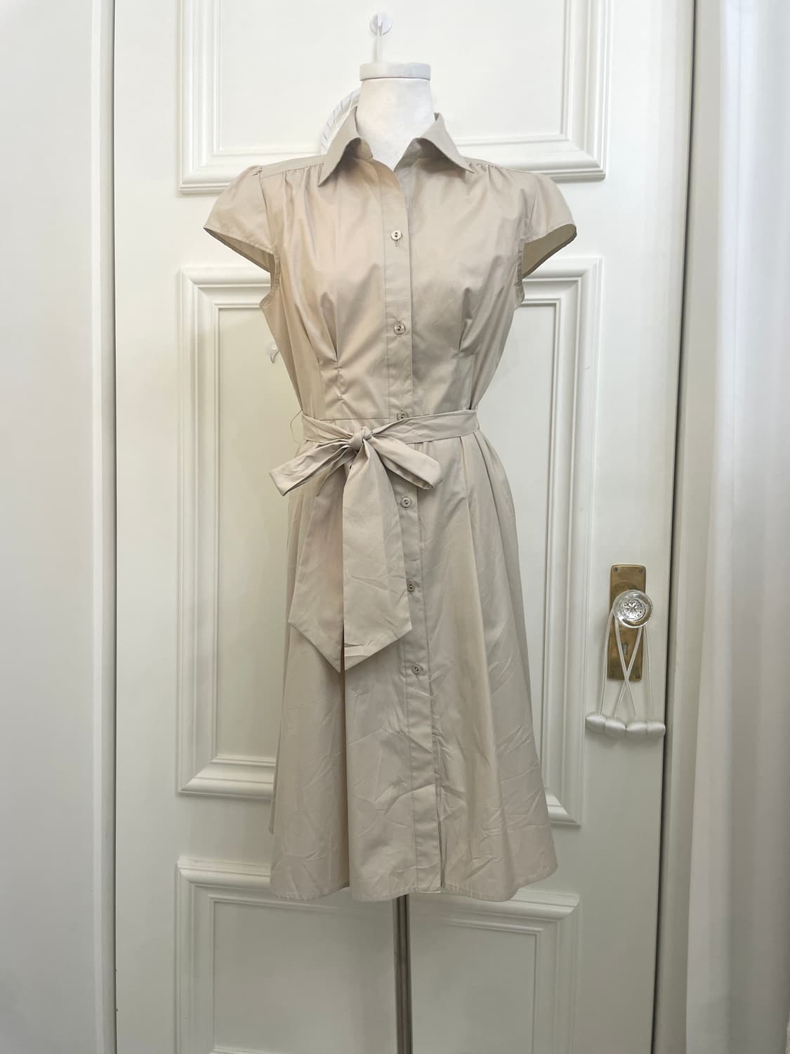 beige shirring pleats french sleeve belt 상품이미지1