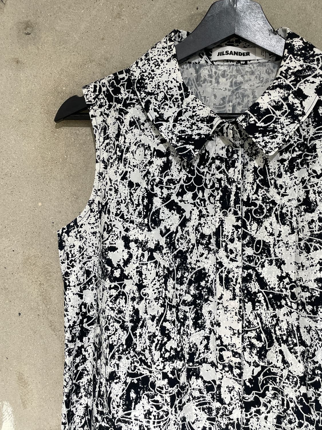 질샌더 13S/S 페인트 아트 히든 버튼 슬리브리스 미디원피스 상품이미지2