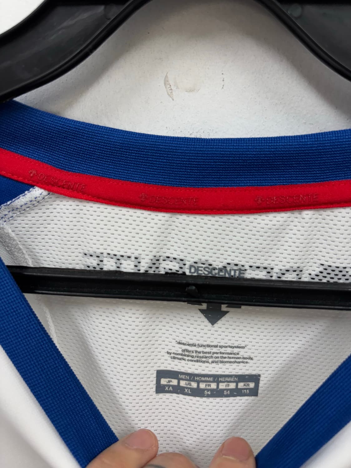 데상트 국대 롱슬리브 상품이미지6