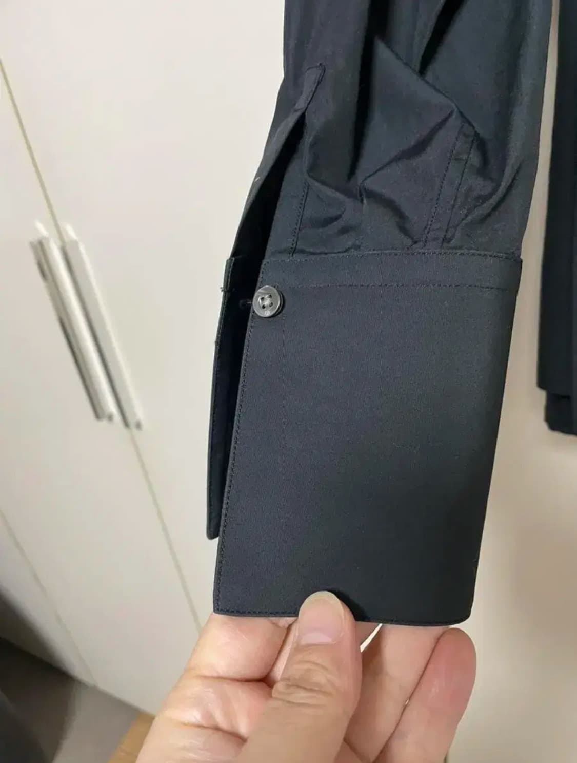 필립림 여성 블랙셔츠 2 사이즈 상품이미지4