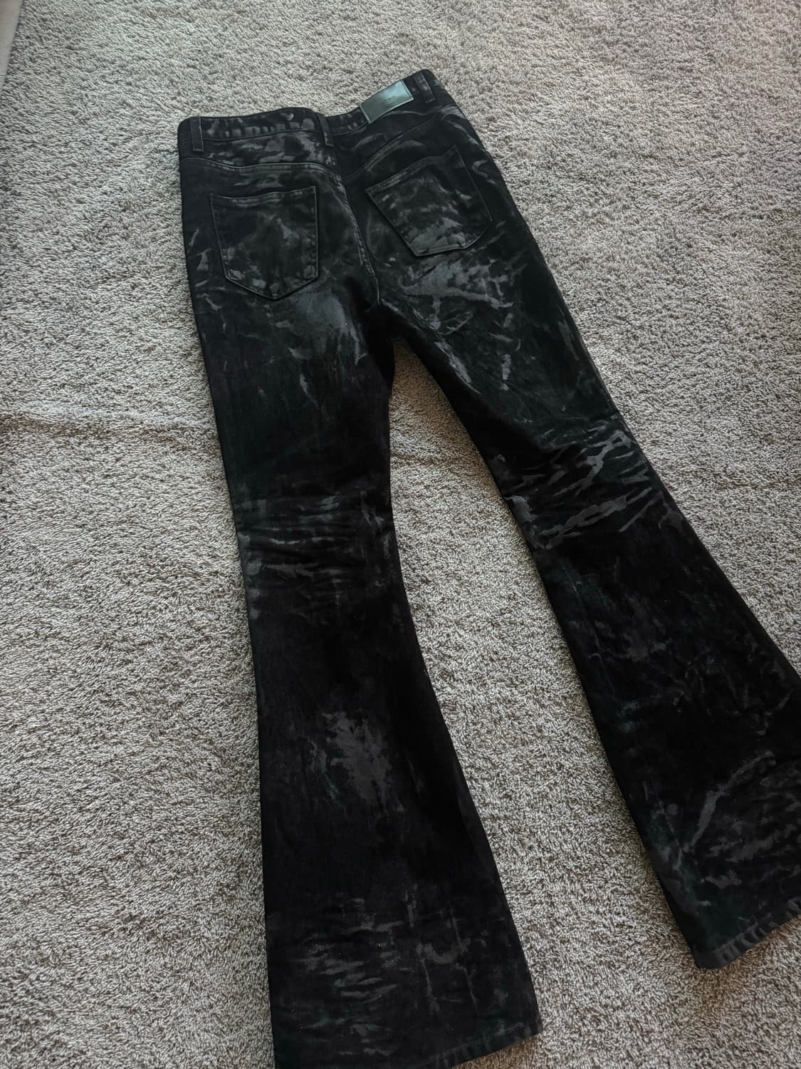 언더마이카 GLACIAL VELVETIN FLARED JEANS 상품이미지4