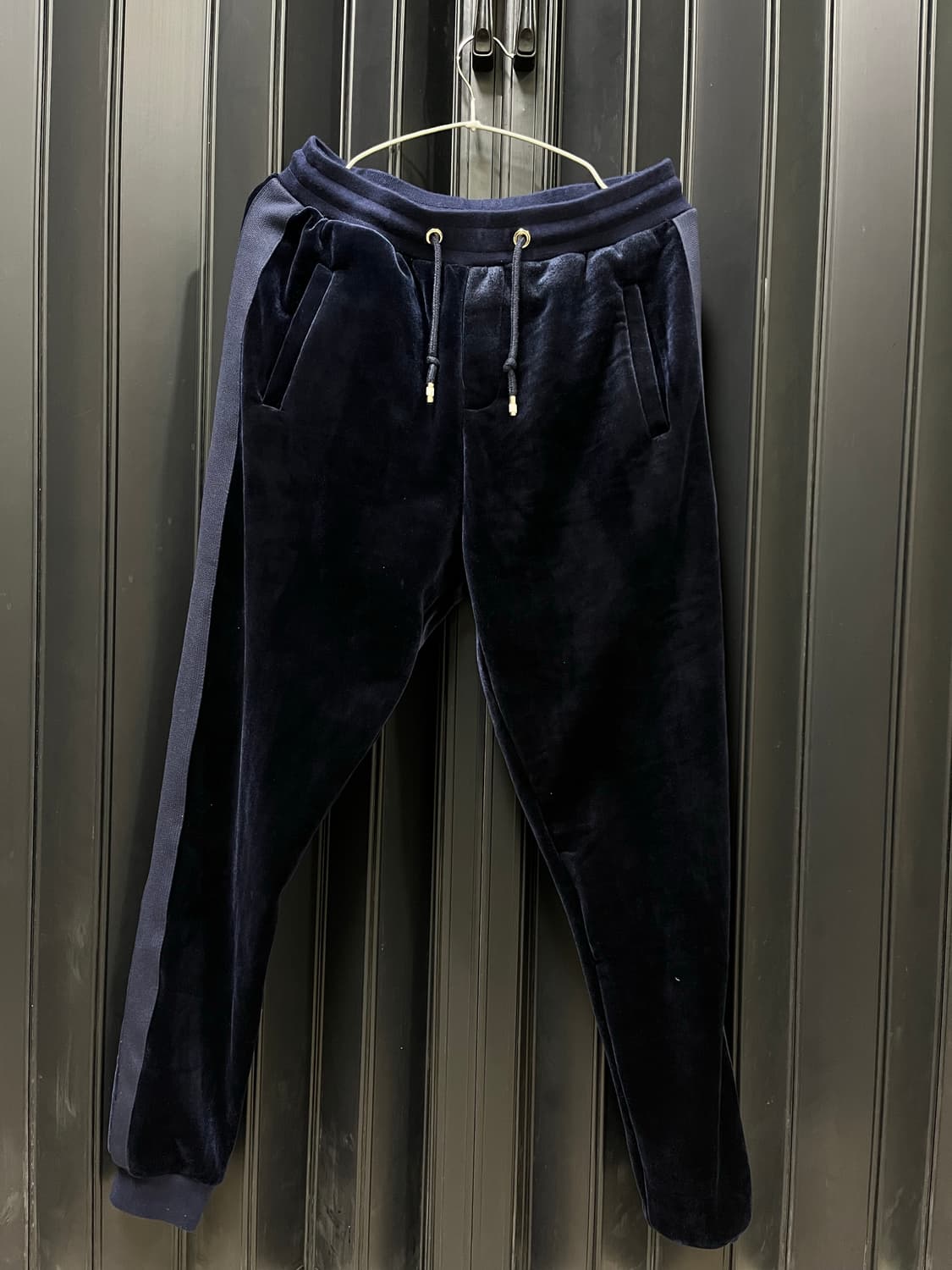 디올 네이비 벨벳 트레이닝복 셋업 상품이미지4