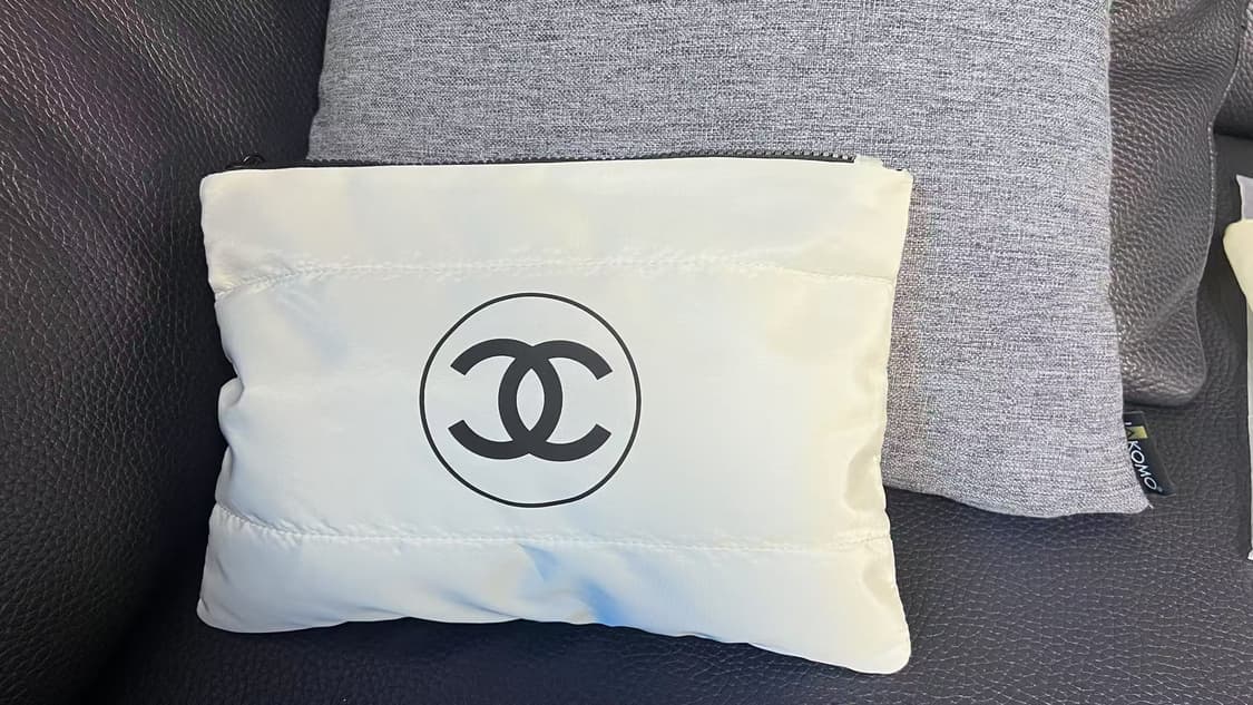 샤넬 패딩 방수 큰 파우치 상품이미지4