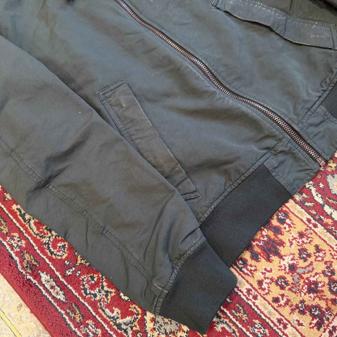 씨피컴퍼니 렌즈 봄버 자켓 [ 95 ] 상품이미지4