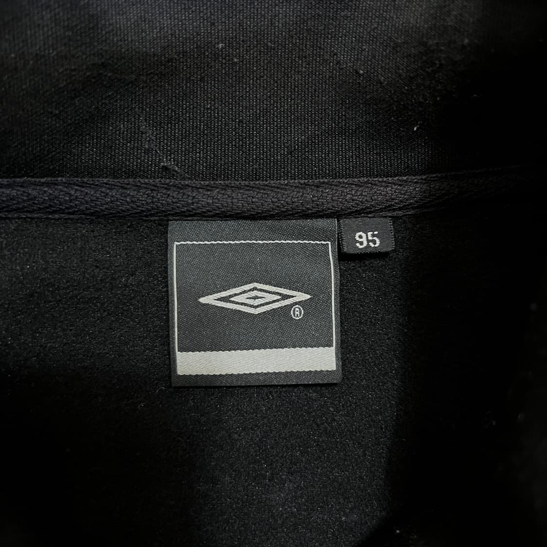 엄브로 로고 스탠드넥 져지 트랙탑 자켓 [블랙] M/95 상품이미지5