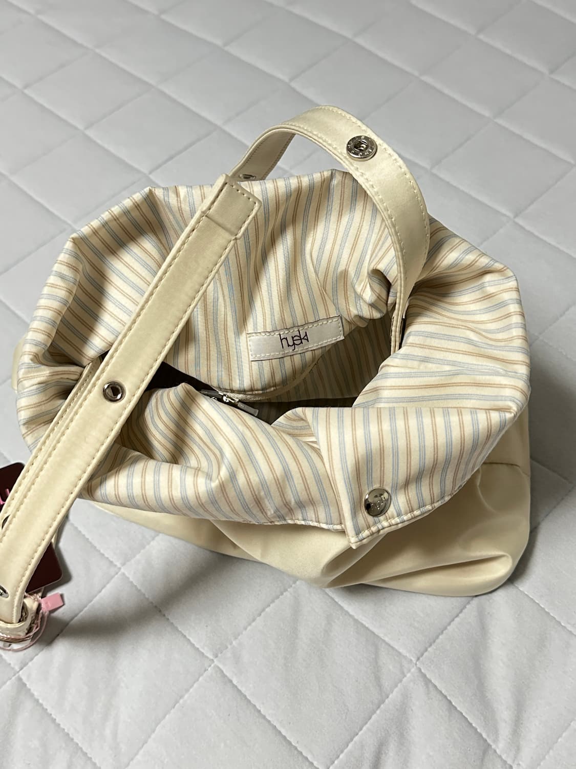 혜키 hyeki 도로백 아이보리 새상품 판매합니다. 상품이미지5