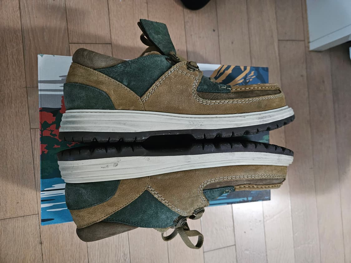 [270] 클락스 x 로니 피그 8th 스트릿 선더랜드 브라운 그린 상품이미지4