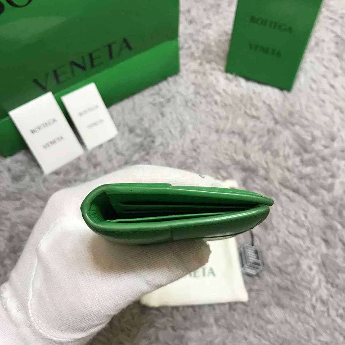 {클로젯}[크림 풀구성]보테가베네타 맥시 인트레치아토 오거나이저 그린 상품이미지7