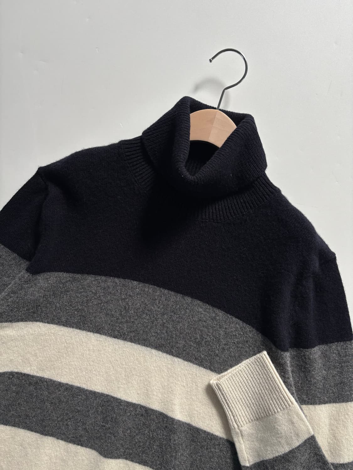 Moncler 몽클레어 스트라이프 울 터틀넥 니트  상품이미지3