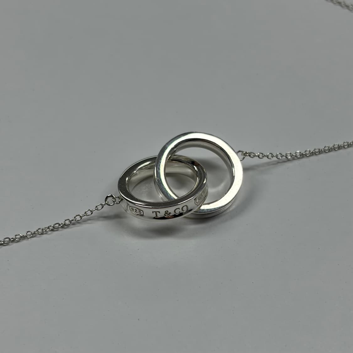 티파니앤코 인터라킹 서클 링 목걸이 상품이미지2