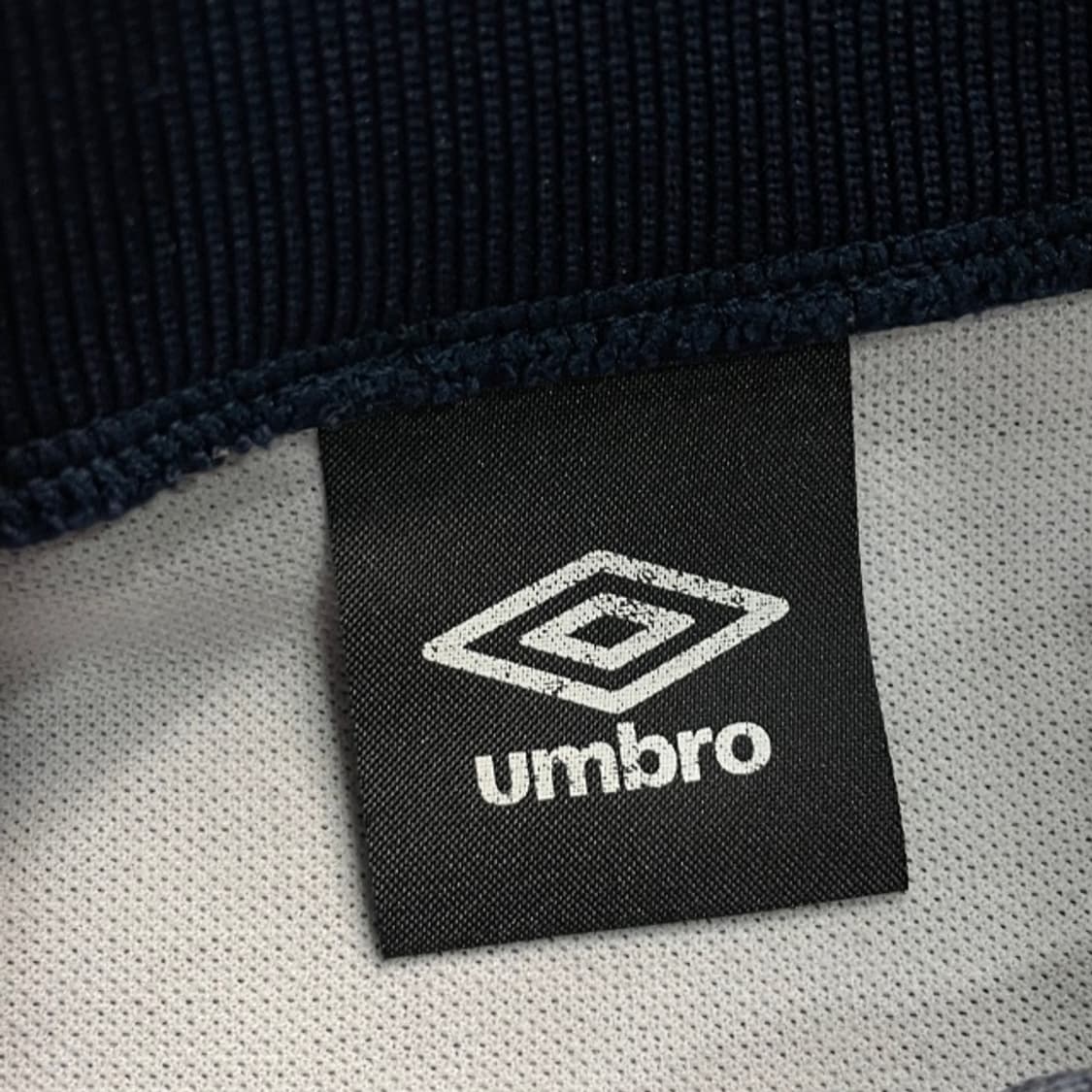 100 엄브로 집업 상품이미지3