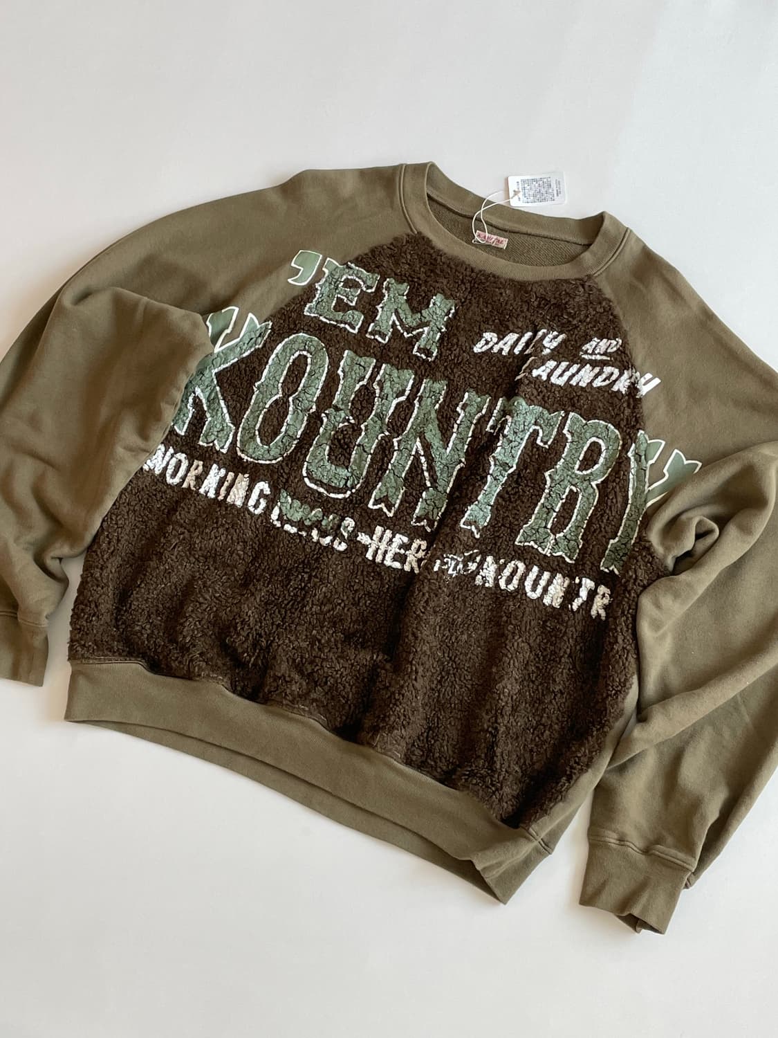 캐피탈 카운트리 플리스 맨투맨 2사이즈 상품이미지1