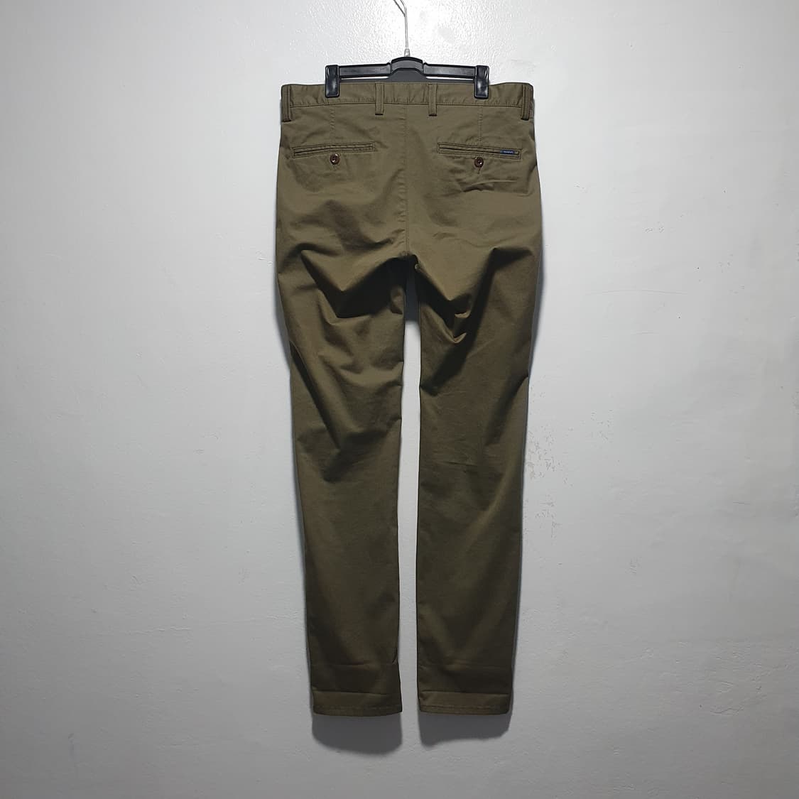 32인치) GANT 간트 남성 슬림핏 홀덴 트윌 치노 팬츠 카키 올리브 상품이미지10
