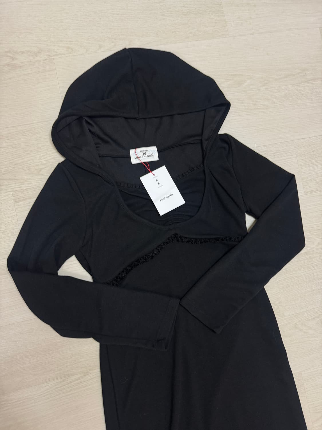 미미몽드 레이스 후디 원피스 블랙 / 연말룩 추천 상품이미지8