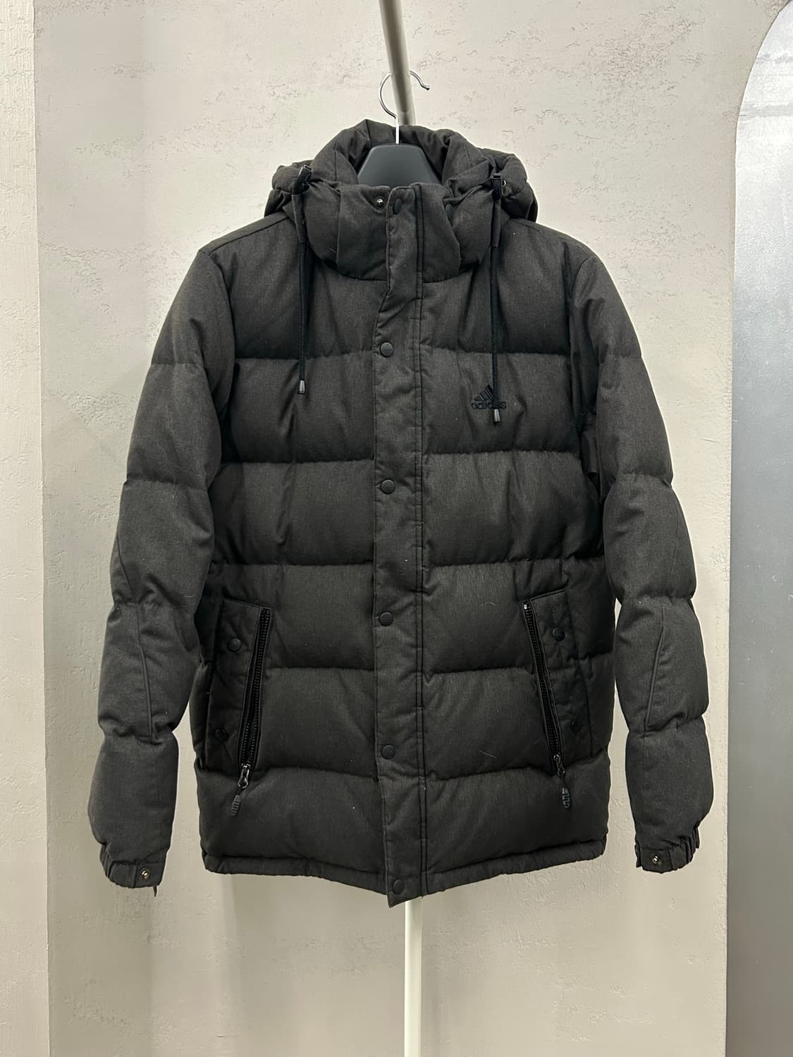 아디다스 덕다운 블랙 패딩 상품이미지2