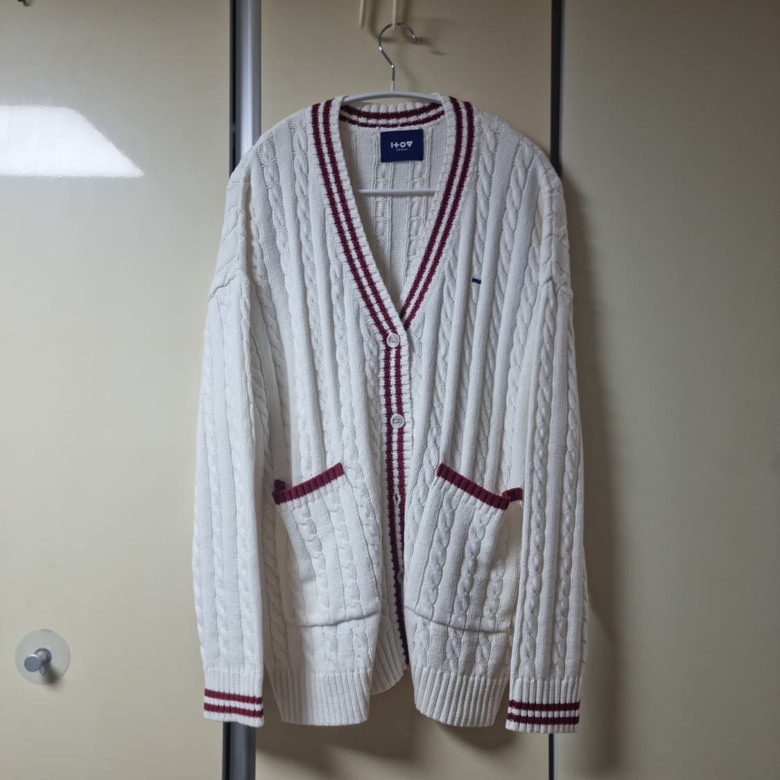 아이토브서울 베이직 니트 가디건 화이트 상품이미지3