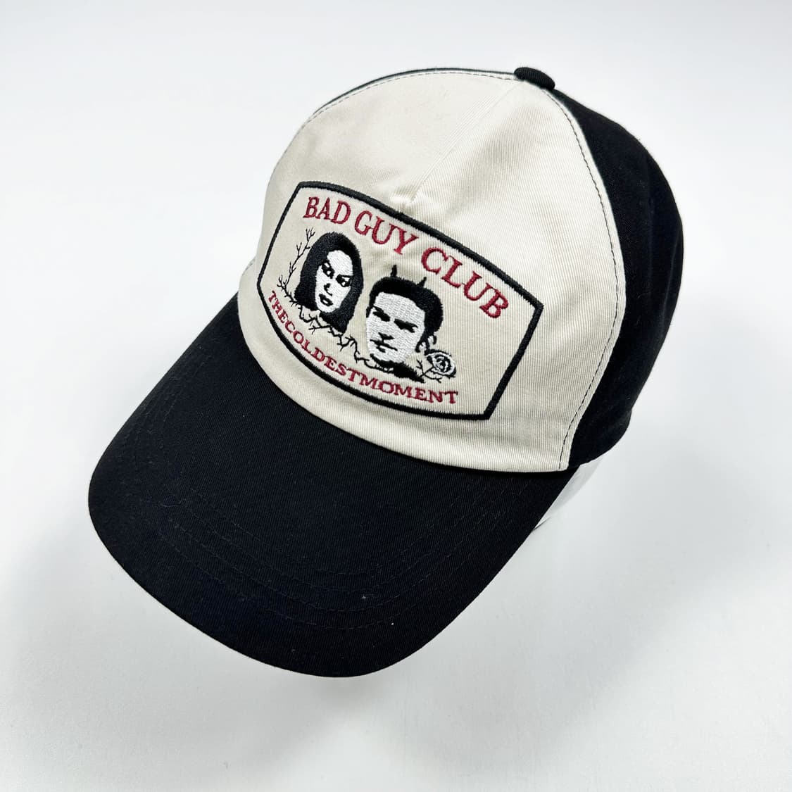 더콜디스트모먼트 투톤 볼캡 상품이미지1