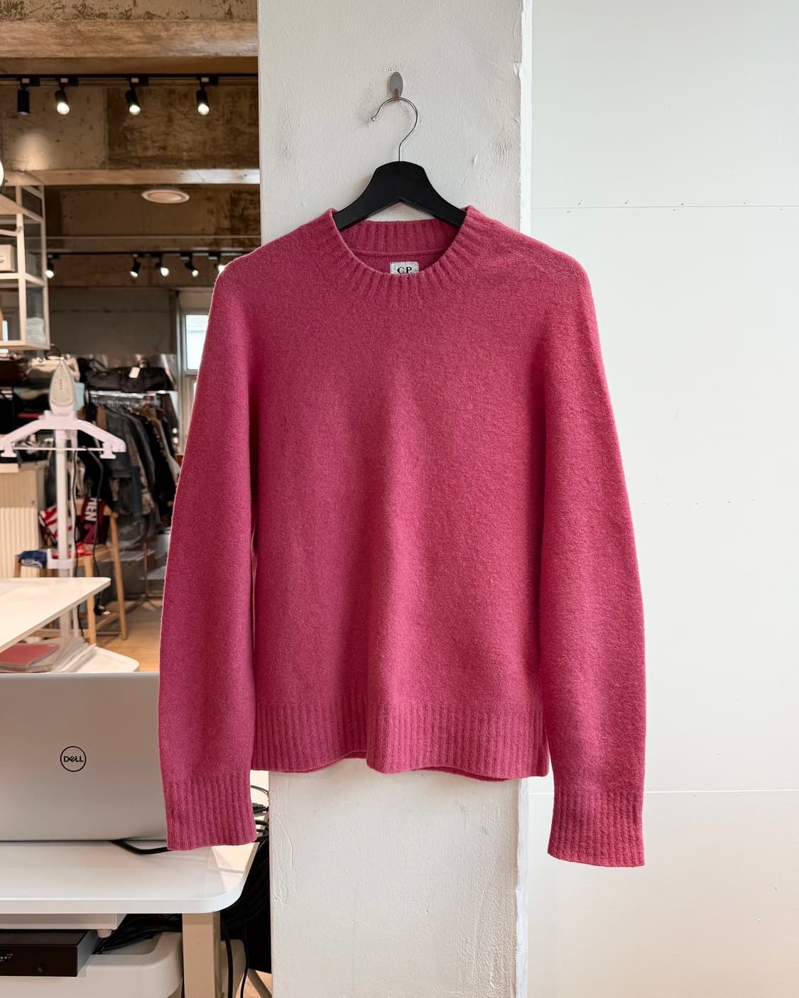 c.p.컴퍼니 핑크 울 라운드 니트  상품이미지2