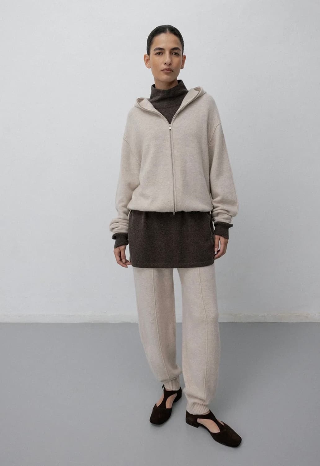 (새상품)우마뭉 캐시미어 후드집업 상품이미지1