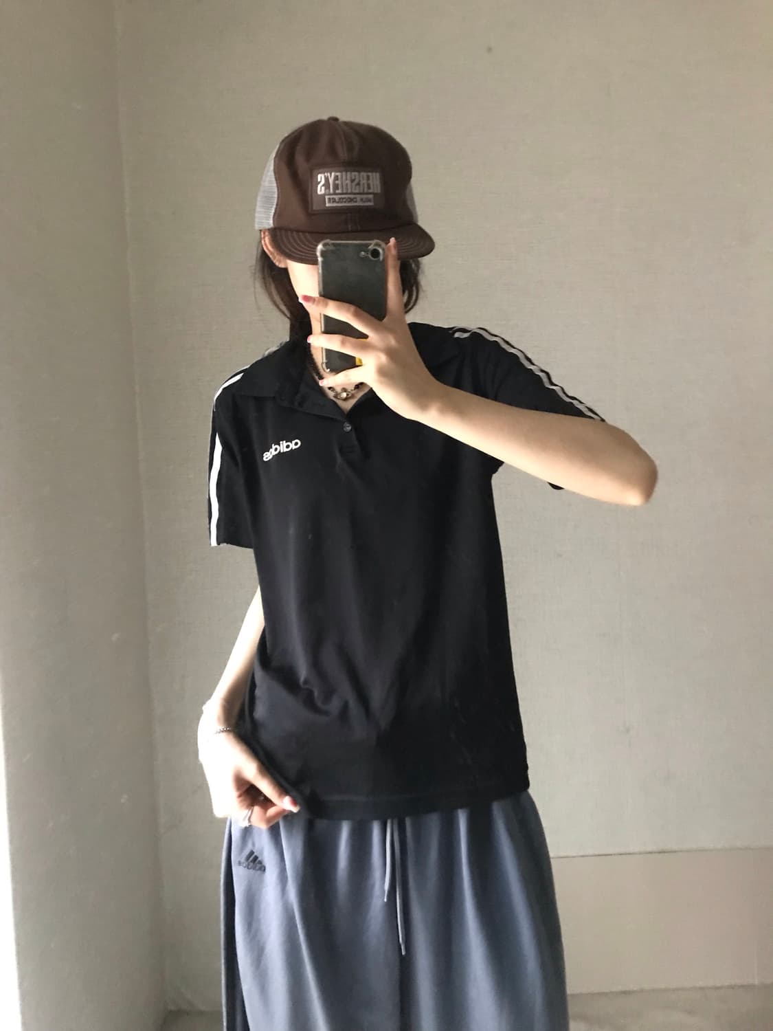 아디다스 블랙 카라티셔츠 상품이미지2