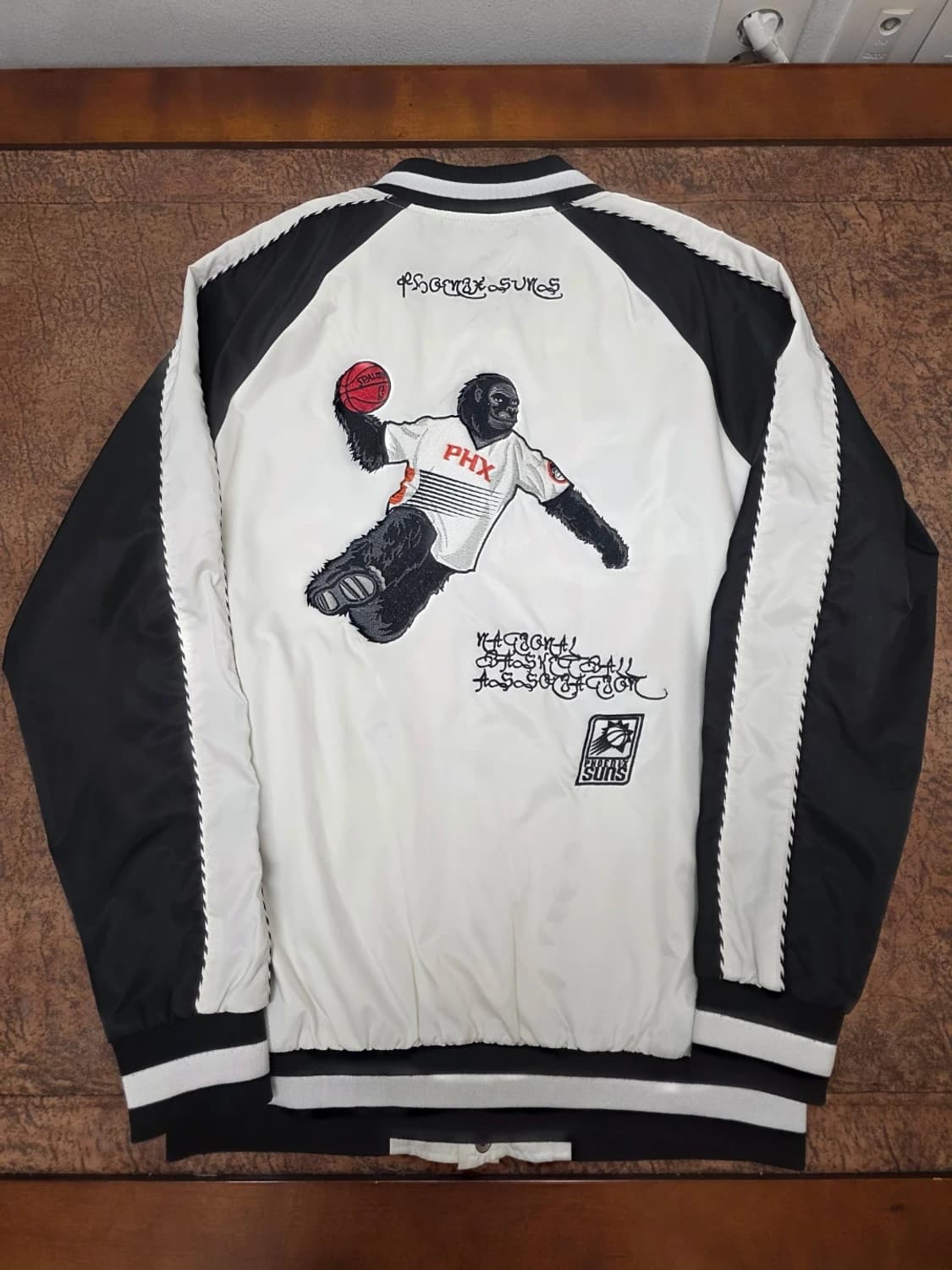 NBA 피닉스 선즈 고릴라 자수 바시티 자켓 스카잔 M 상품이미지7