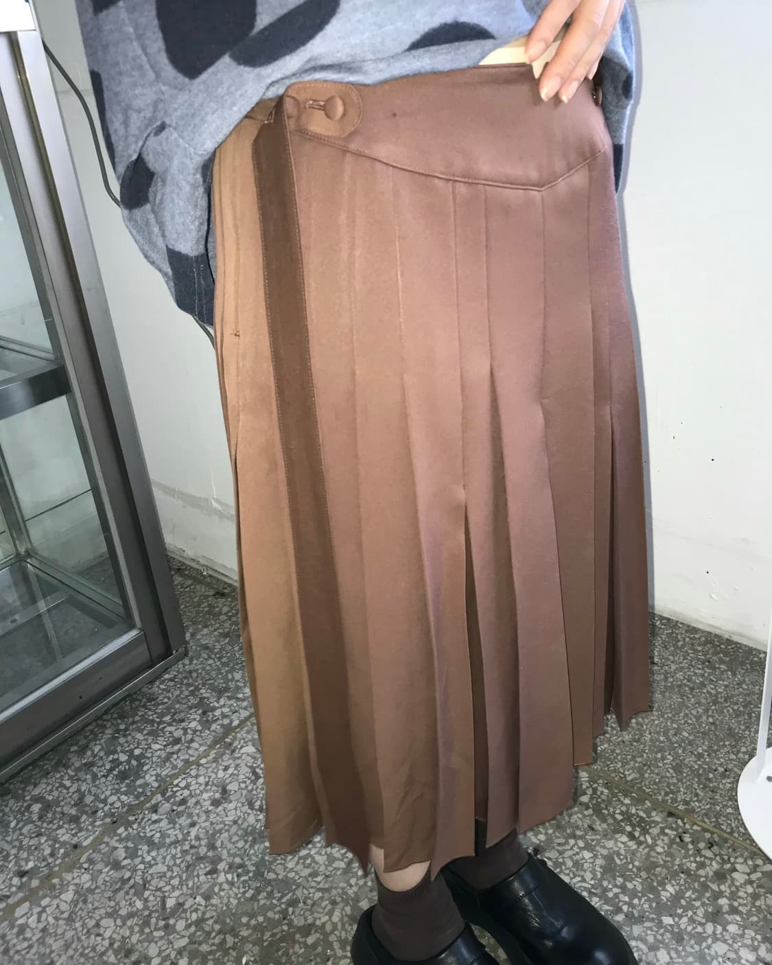 브라운 플리츠 스커트  상품이미지5