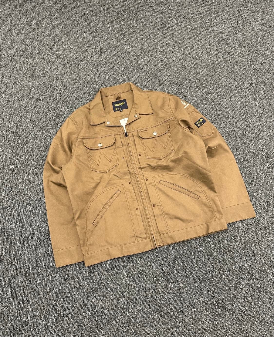 랭큘러 재팬 워크자켓 상품이미지1