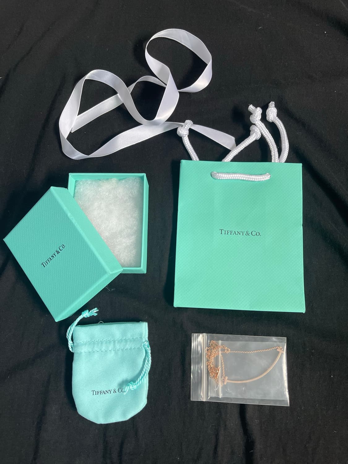티파니앤코 티파니 T 스마일 목걸이 라지 팬던트 로즈골드 새상품 상품이미지5