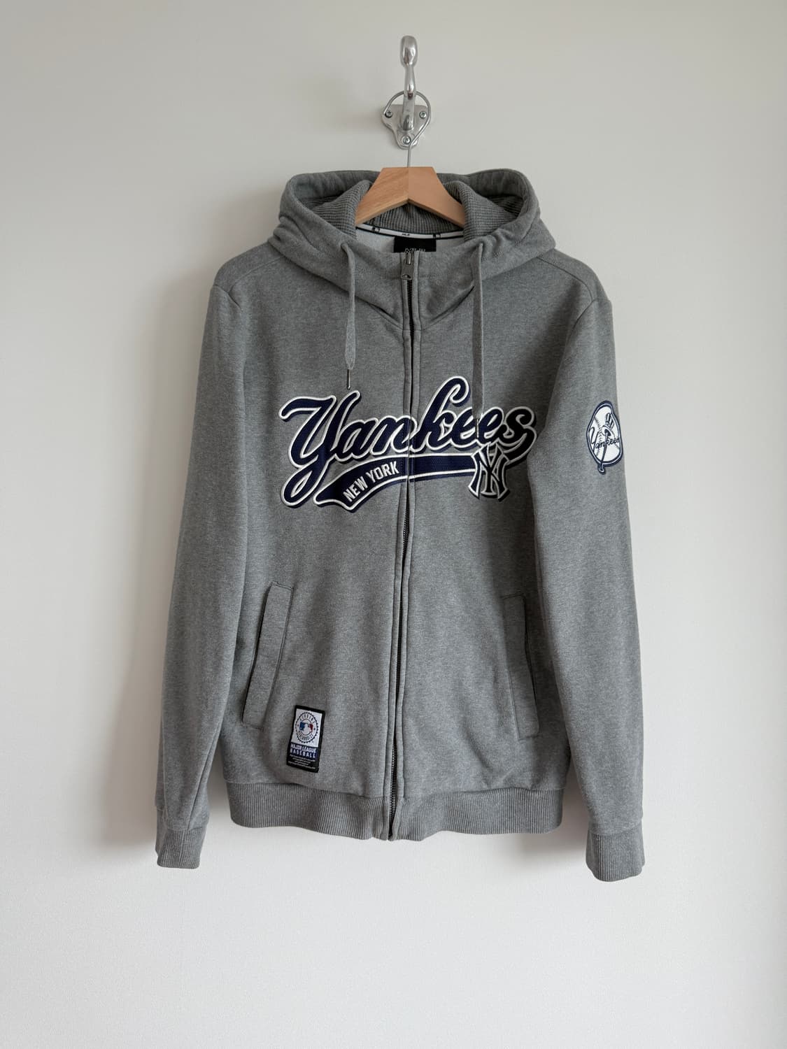 엠엘비(MLB) 양키스 후드집업 상품이미지1