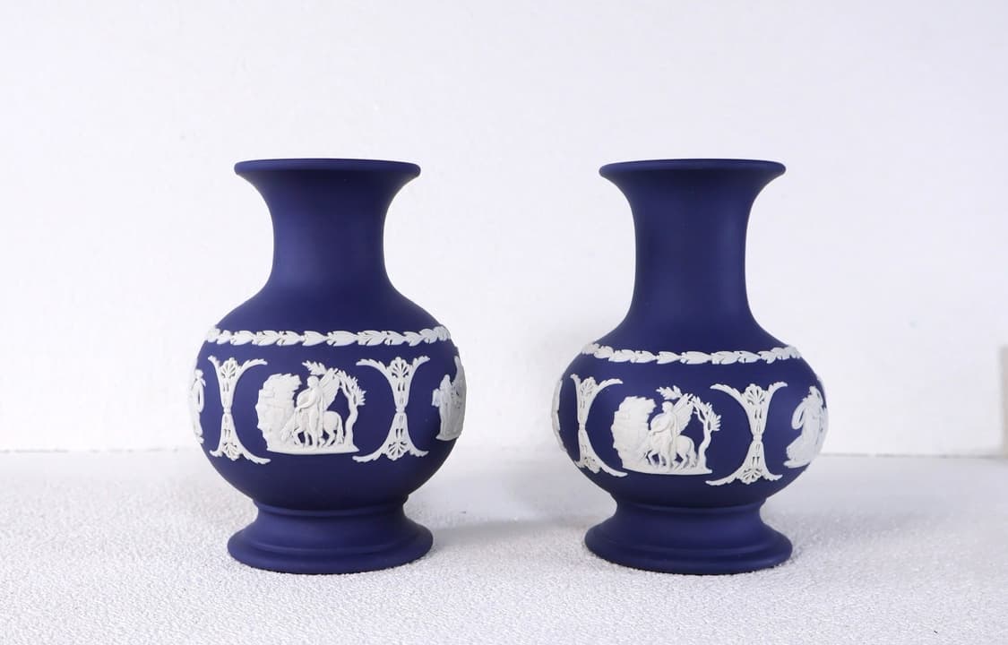 [영국앤틱](한정)웨지우드 제스퍼웨어 다크블루 긴목 베이스 화병_1 상품이미지9