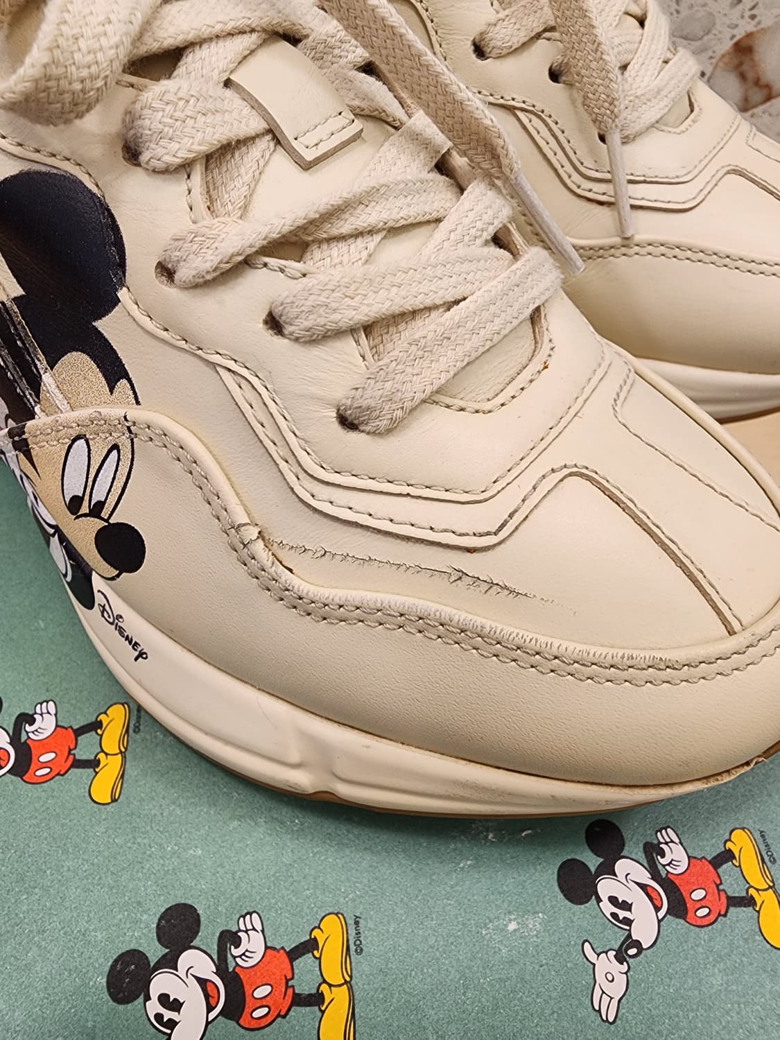 구찌 X 디즈니 라이톤 여성 스니커즈 602049 34 1/2 상품이미지5