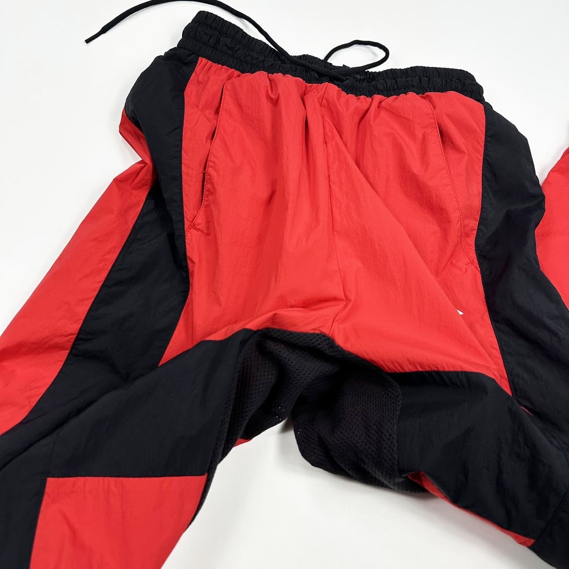 아디다스 오리지널 레드 우븐 조거팬츠 (S 여성추천) 상품이미지5