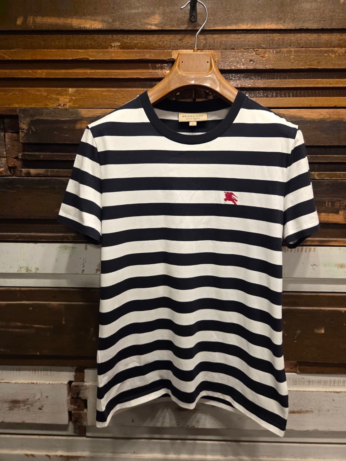 버버리 클래식 티셔츠 상품이미지9
