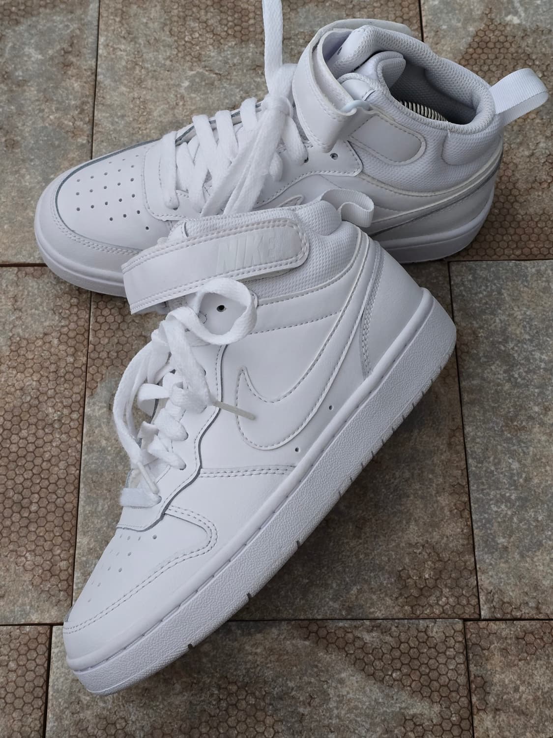 (235)나이키 코트 버로우 미드 2  상품이미지3