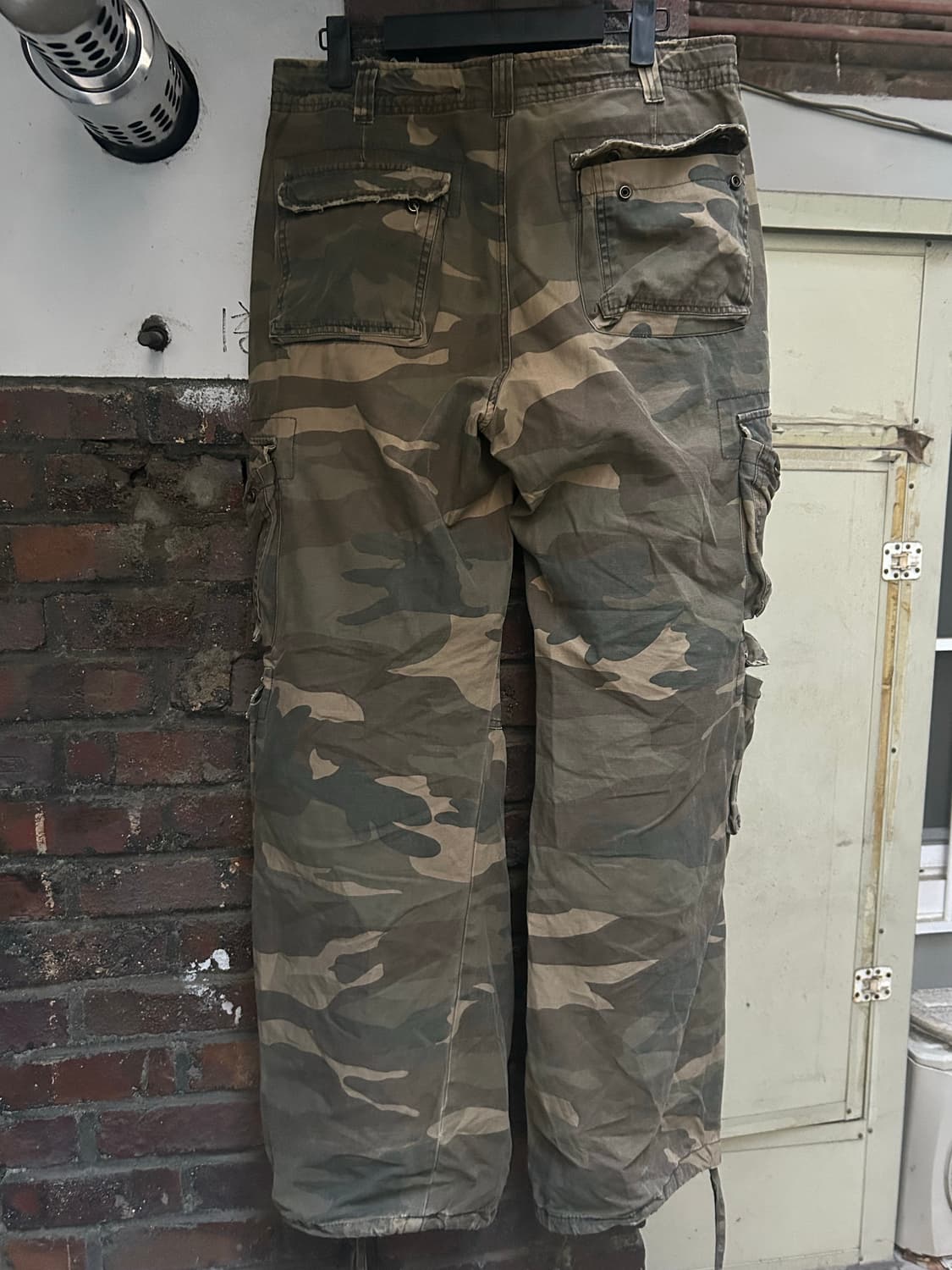 *rare* 2000s vtg Y2K 멀티포켓 밀리터리 카고팬츠 상품이미지3