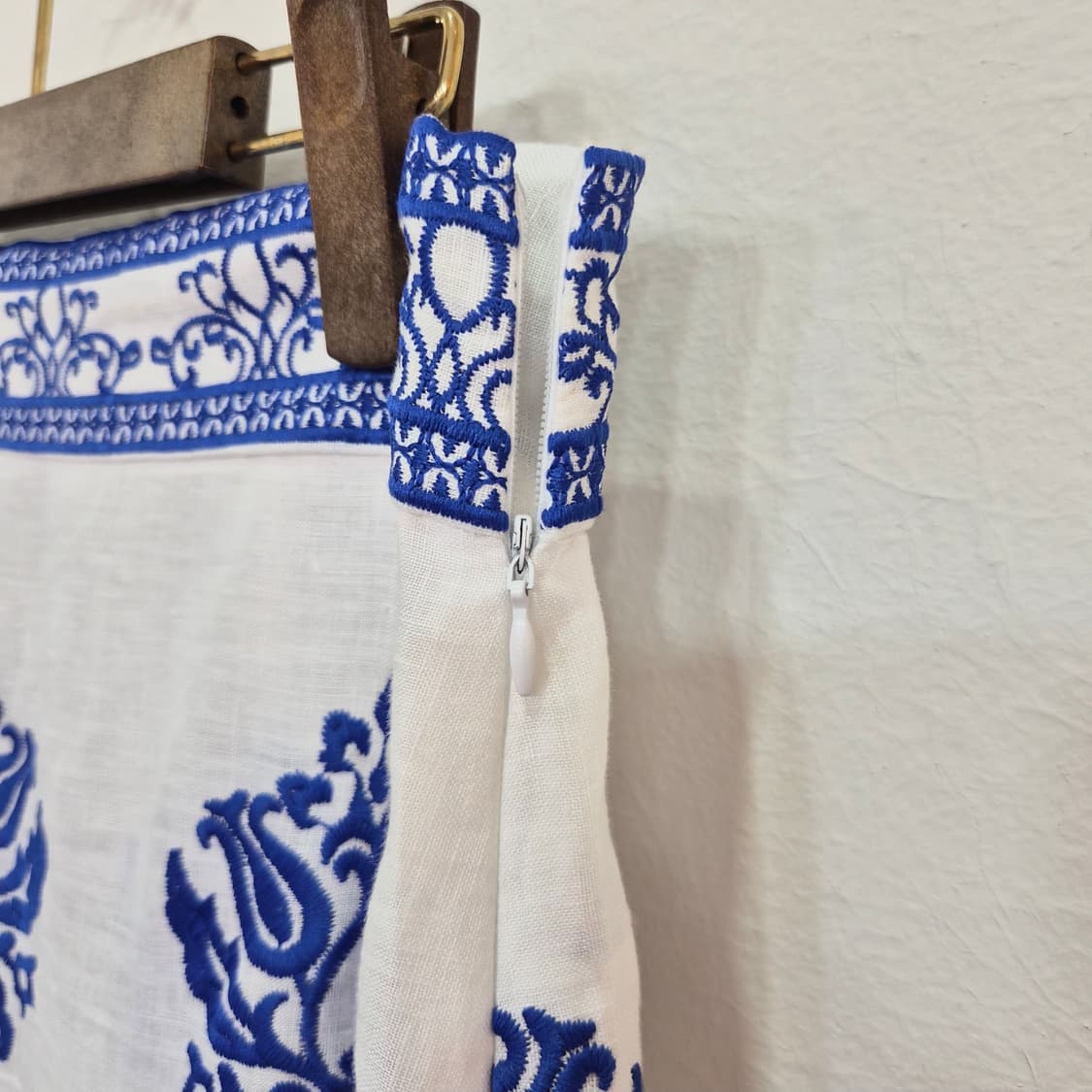 ZARA 블루 자수 린넨 스커트 상품이미지6